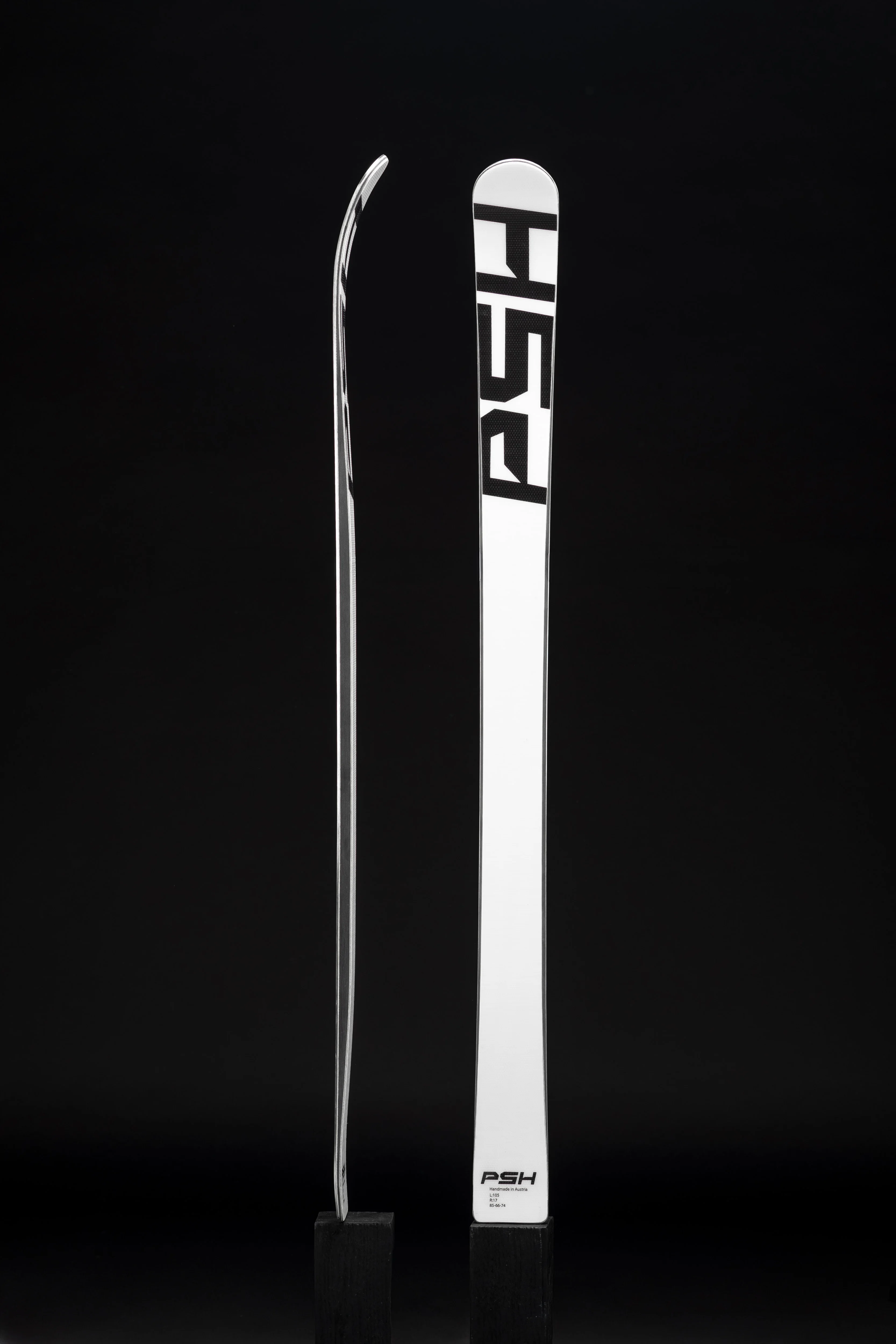 Weißer PSH Ski